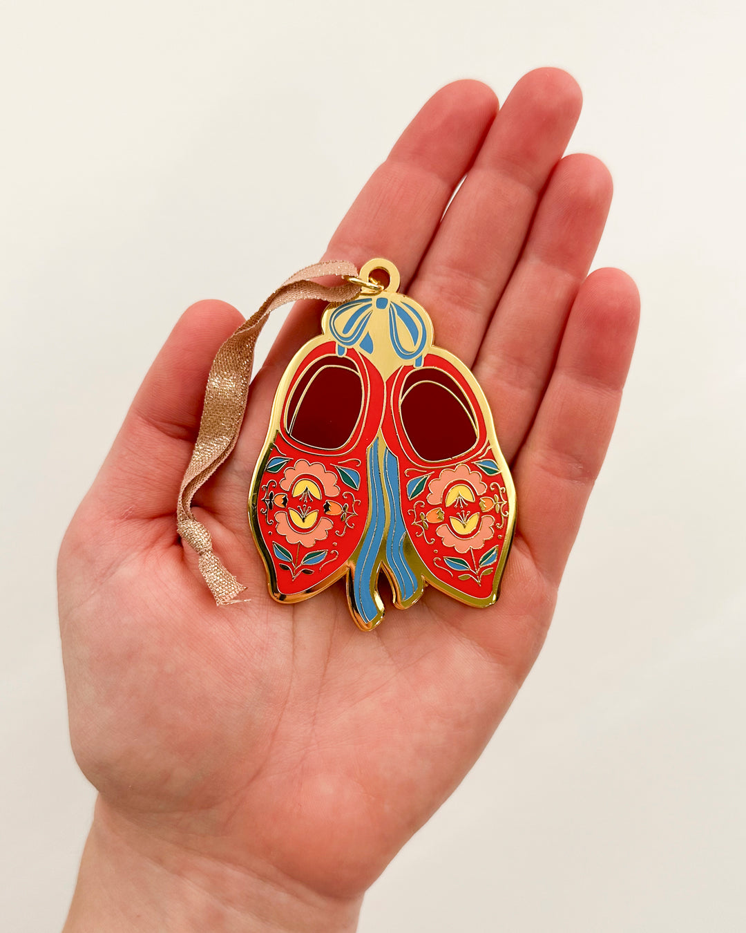 2024ornaments_websiteimages_1-